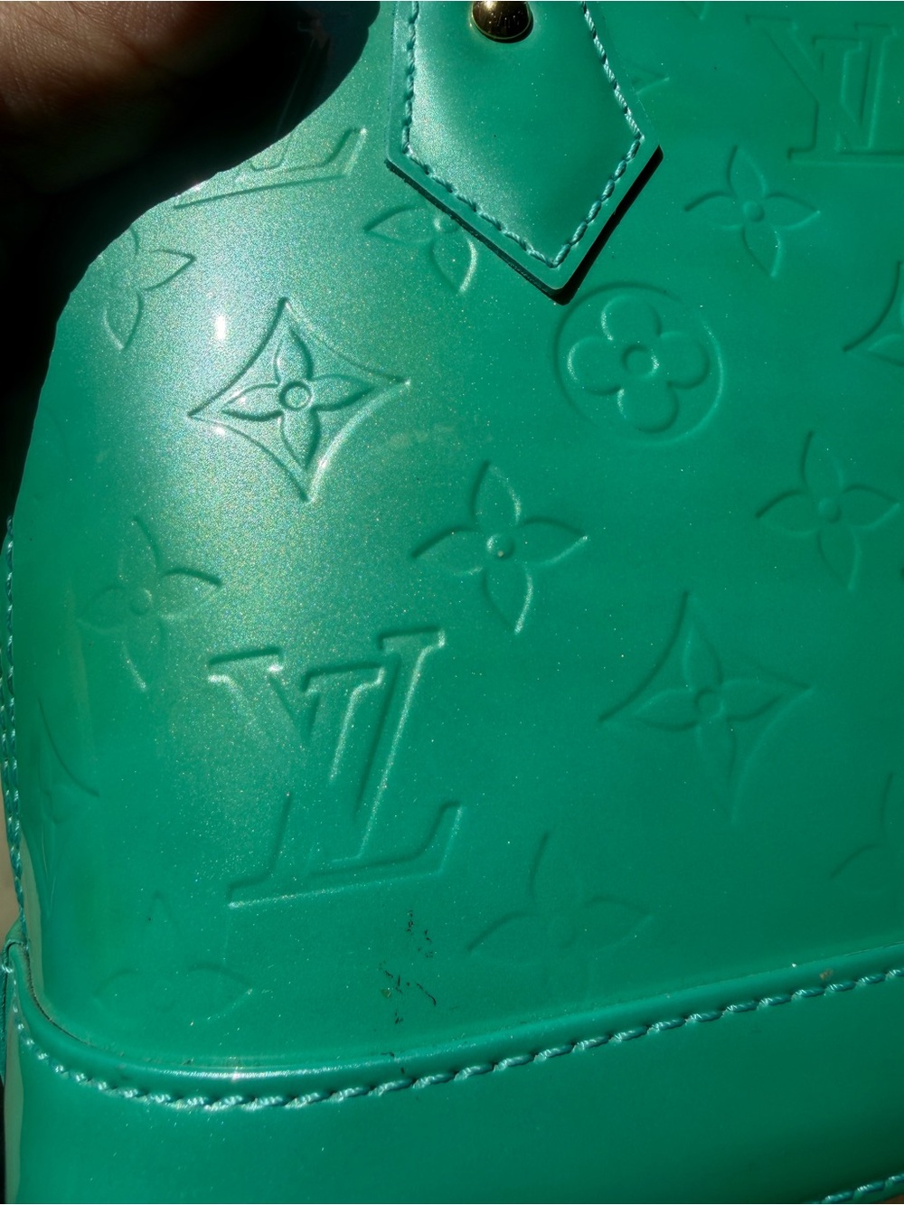 Louis Vuitton Vernis Alma BB Crossbody Bag in Blue Lagoon - Picture 9 of 16